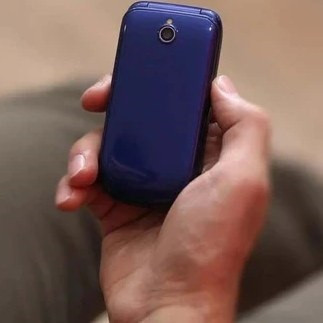 گوشی جی ال ایکس C99 رم 32MB حافظه 32MB پارت نامبر اصلی 32/32